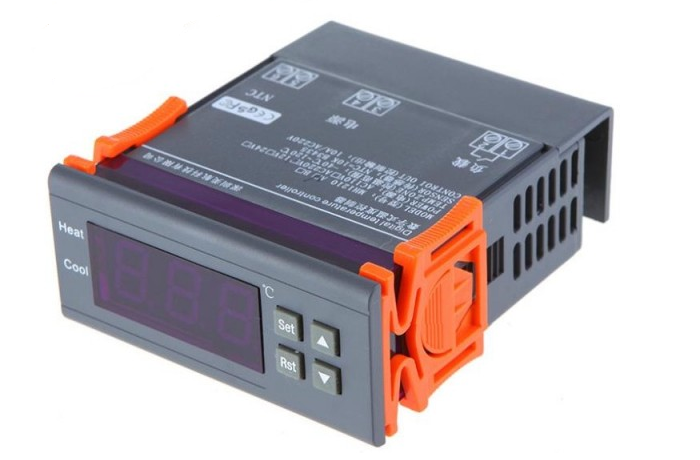 Různá průmyslová elektronika